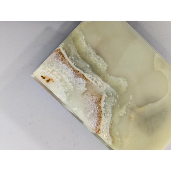 Italian Rectangular Green Onyx Marble Storage Box with Brass hardware and feet - Picture 12 of 15